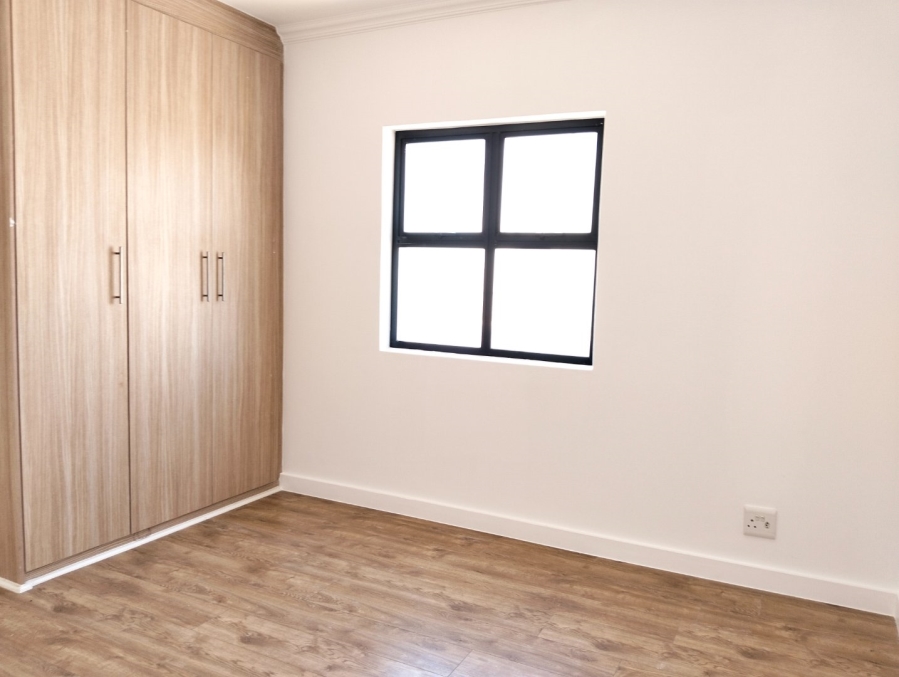 4 Bedroom Property for Sale in Parklands North Western Cape